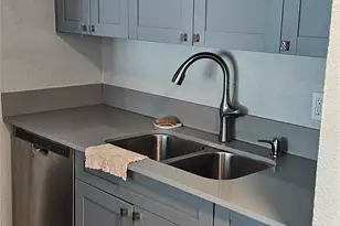 54 Isle of Venice Dr, Fort Lauderdale, FL 33301 - Photo 6