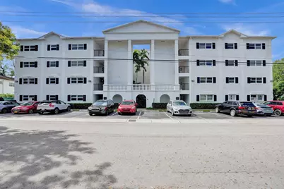 1212 SE 2nd Court #201, Fort Lauderdale, FL 33301 - Photo 1