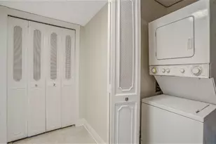 5200 N Flagler Dr, West Palm Beach, FL 33407 - Photo 12