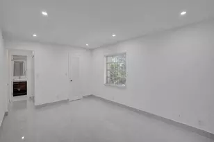 4000 N Hills Dr, Hollywood, FL 33021 - Photo 24