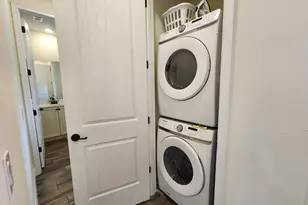 8143 Coconut Pl, Kissimmee, FL 34747 - Photo 12