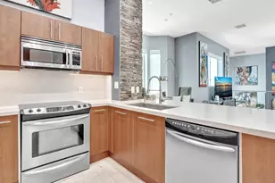 733 NE 4th Ave, Fort Lauderdale, FL 33304 - Photo 32