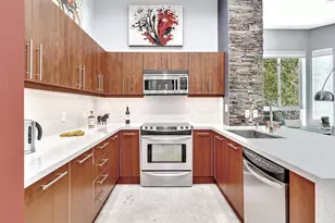 733 NE 4th Ave, Fort Lauderdale, FL 33304 - Photo 30