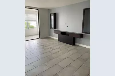 2850 Somerset Drive #404L, Fort Lauderdale, FL 33311 - Photo 4