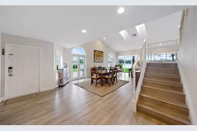 4113 Carriage Drive #Q1, Pompano Beach, FL 33069 - Photo 2