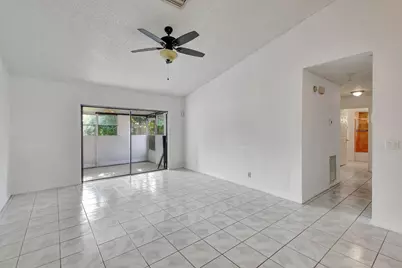 5105 Arbor Glen Circle, Lake Worth, FL 33463 - Photo 10
