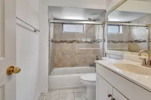 5105 Arbor Glen Cir, Lake Worth, FL 33463 - Photo 16