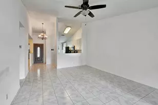 5105 Arbor Glen Cir, Lake Worth, FL 33463 - Photo 18