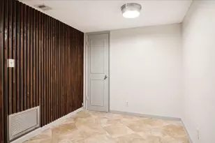 615 NE 12th Ave, Fort Lauderdale, FL 33304 - Photo 4