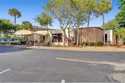 1000 Saint Charles Place #220, Hollywood, FL 33026 - Photo 30