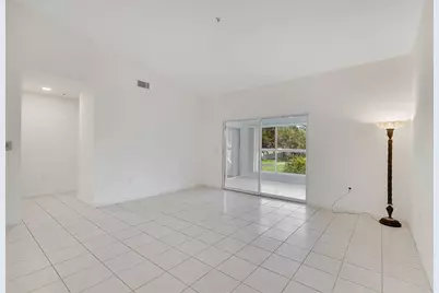 5876 Regal Glen Drive #201, Boynton Beach, FL 33437 - Photo 16