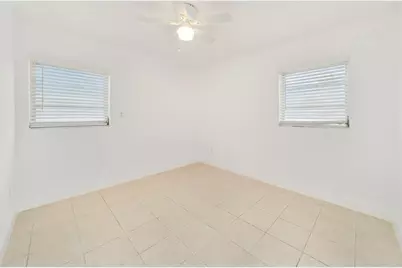 511 NW 18th Street, Pompano Beach, FL 33060 - Photo 16