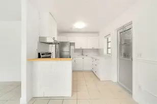 511 NW 18th St, Pompano Beach, FL 33060 - Photo 6