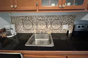 850 E Commercial Blvd, Oakland Park, FL 33334 - Photo 4