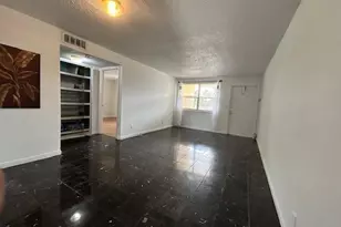 850 E Commercial Blvd, Oakland Park, FL 33334 - Photo 8