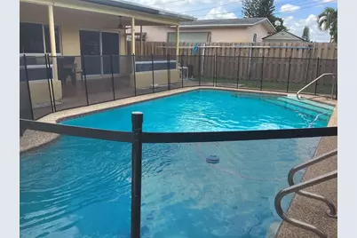 8571 NW 26th Street, Sunrise, FL 33322 - Photo 18