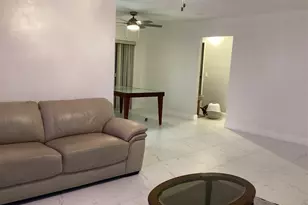 8571 NW 26th St, Sunrise, FL 33322 - Photo 12