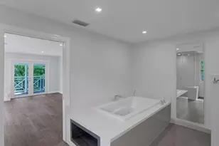 109 SE Olive Way, Boca Raton, FL 33432 - Photo 18