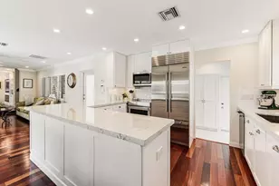 2140 NE 24th St, Wilton Manors, FL 33305 - Photo 16