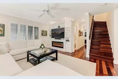 2140 NE 24th Street, Wilton Manors, FL 33305 - Photo 10
