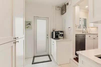 2140 NE 24th Street, Fort Lauderdale, FL 33305 - Photo 22