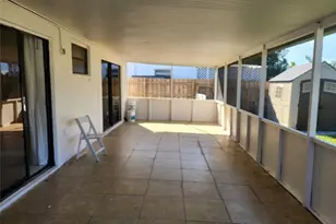 704 SW 4th St, Hallandale Beach, FL 33009 - Photo 12