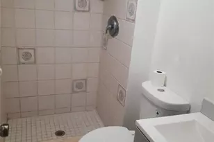 3253 NW 104 Unit, Coral Springs, FL 33065 - Photo 4