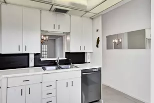 3002 Portofino Isle, Pompano Beach, FL 33066 - Photo 10