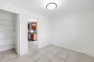 137 SE Santa Barbara Pl, Cape Coral, FL 33990 - Photo 12