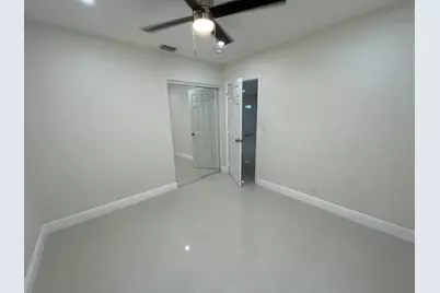 1809 NW 13th Court, Fort Lauderdale, FL 33311 - Photo 10