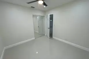 1809 NW 13th Ct, Fort Lauderdale, FL 33311 - Photo 10