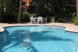 2299 NE 9th Ave, Wilton Manors, FL 33305 - Photo 2