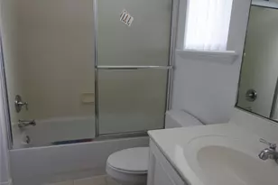 2299 NE 9th Ave, Wilton Manors, FL 33305 - Photo 24