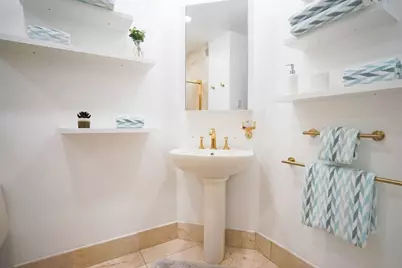 3150 Calle Largo Drive, Hollywood, FL 33021 - Photo 12