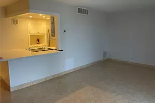1731 SE 15 Unit, Fort Lauderdale, FL 33316 - Photo 4