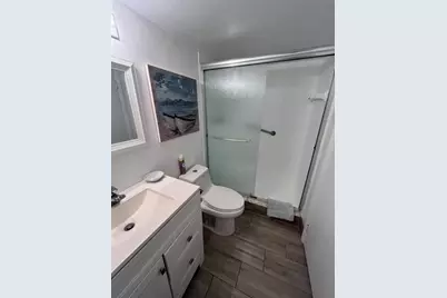 301 SE 3rd Street #405, Dania Beach, FL 33004 - Photo 10