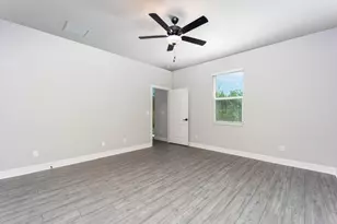 1802 Celebration Dr, Fort Pierce, FL 34947 - Photo 8