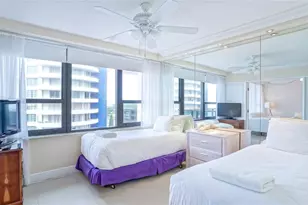 5225 Collins Ave, Miami Beach, FL 33140 - Photo 12