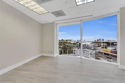 3101 N Federal Highway #301, Oakland Park, FL 33306 - Photo 8