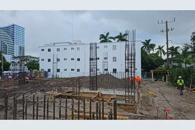 527 Orton Avenue #701A, Fort Lauderdale, FL 33304 - Photo 32