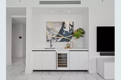 160 Isle Of Venice Drive #301, Fort Lauderdale, FL 33301 - Photo 12