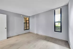 5801 Coral Lake Dr, Margate, FL 33063 - Photo 16