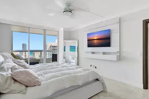 21205 Yacht Club Dr, Aventura, FL 33180 - Photo 30