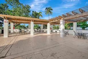 21205 Yacht Club Dr, Aventura, FL 33180 - Photo 46