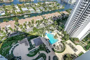 21205 Yacht Club Dr, Aventura, FL 33180 - Photo 54