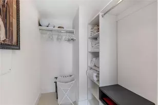 4111 S Ocean Dr, Hollywood, FL 33019 - Photo 8