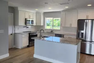 5325 Cocoa Ct, Cape Coral, FL 33904 - Photo 10