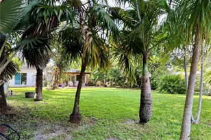 808 SW 8th Terrace, Fort Lauderdale, FL 33315 - Photo 8