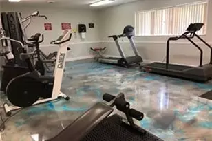 7877 Golf Cir Dr, Margate, FL 33063 - Photo 2