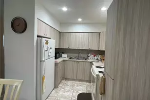 17140 NW 31st Ave, Miami Gardens, FL 33056 - Photo 12